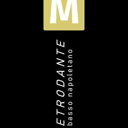 Metrodante Неаполь Екстер'єр фото